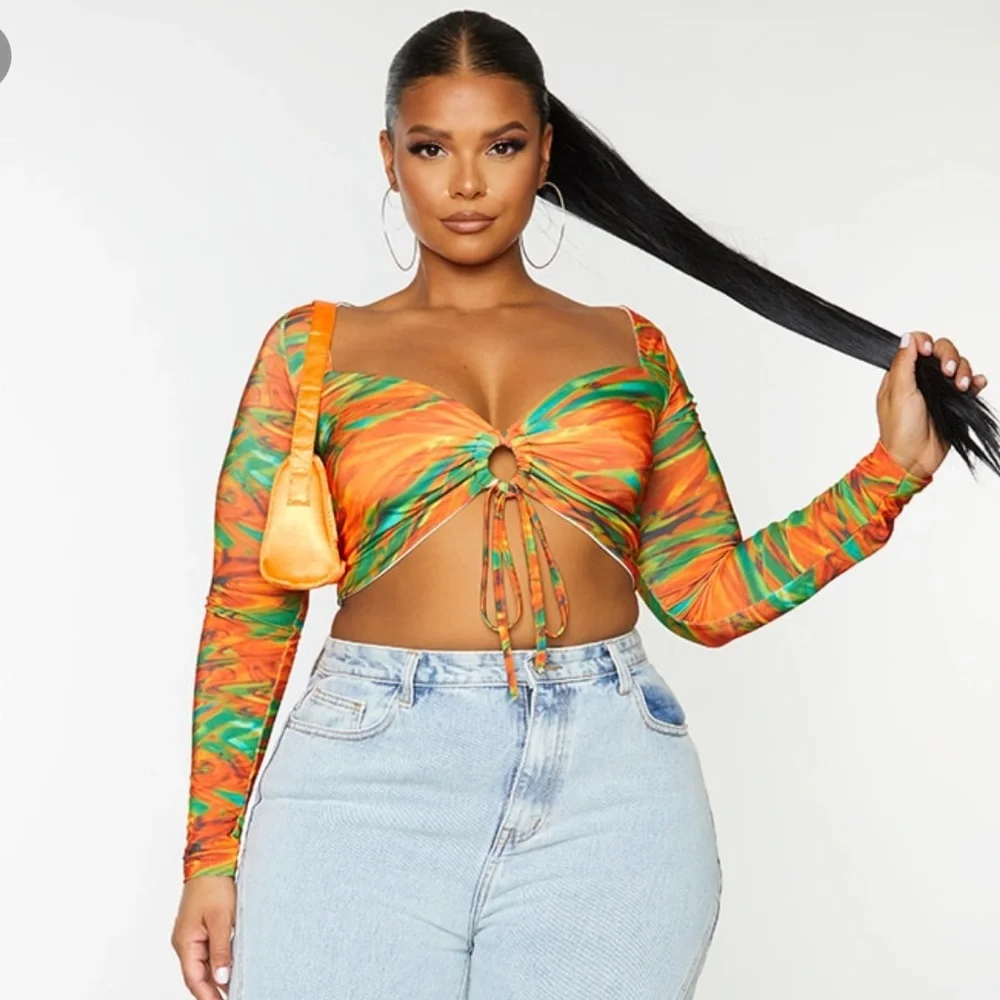 PLT Plus orange cut out crop top - Picture 1 of 3